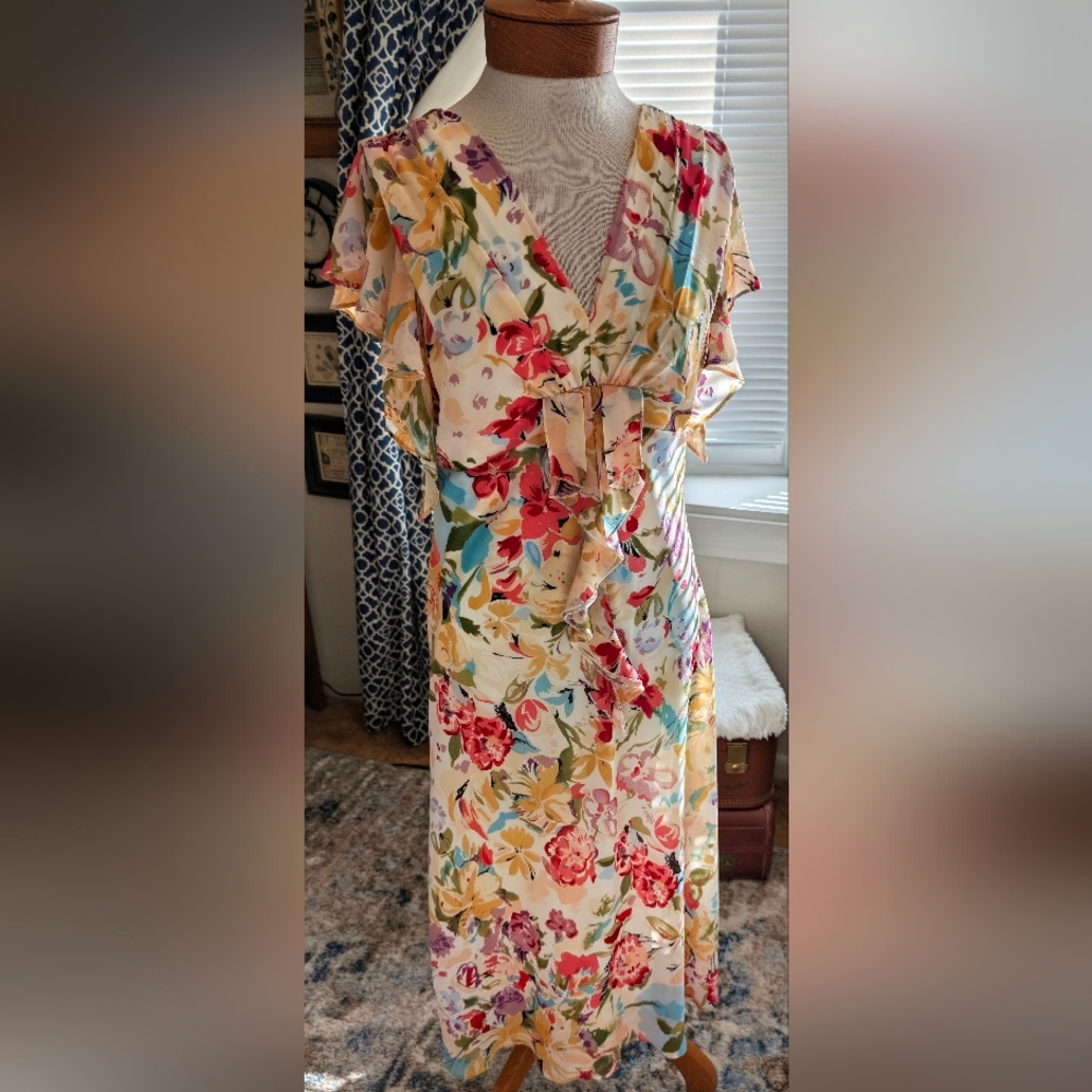 J.B.S. LTD. Vintage Floral Maxi Dress